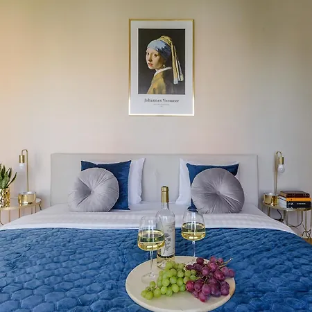 Apartament Lumina Premium Near Mennica *