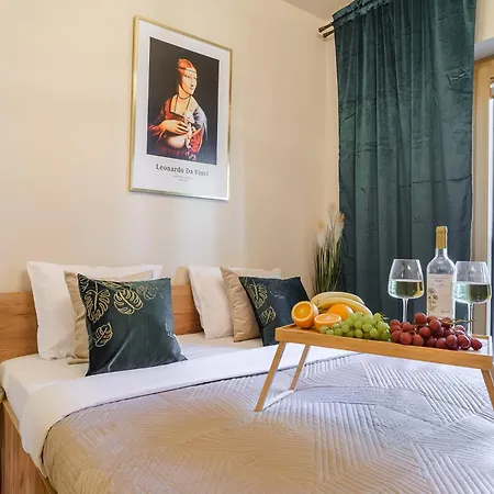 Apartament Lumina Premium Near Mennica