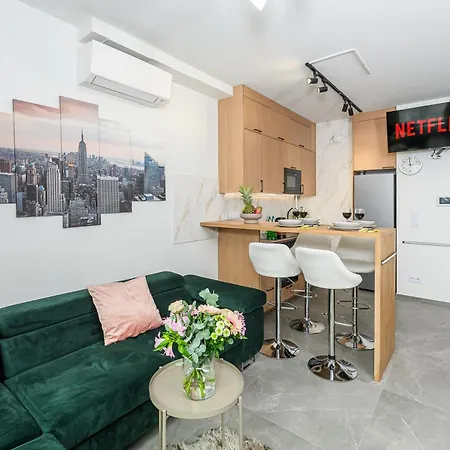 Lumina Premium With View On Center Apartamento Varsovia