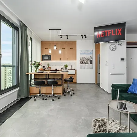 Lumina Premium With View On Center *