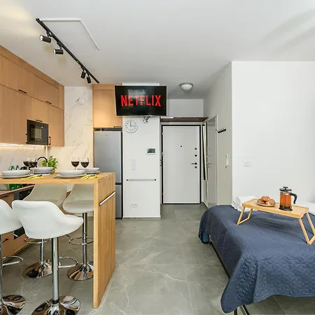 Lumina Premium With View On Center *