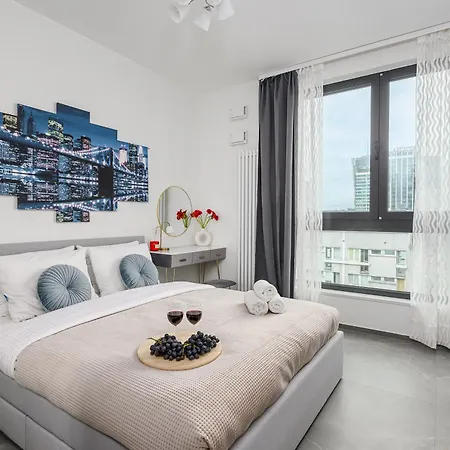 Lumina Premium With View On Center