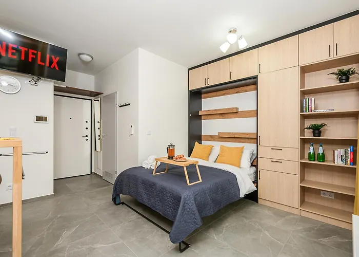 Lumina Premium With View On Center *